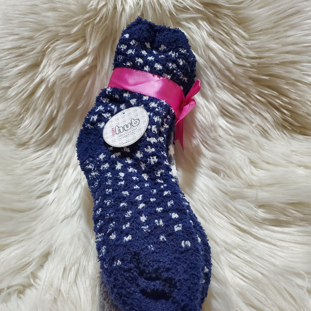 🦋5/$25 Cozy Hub socks